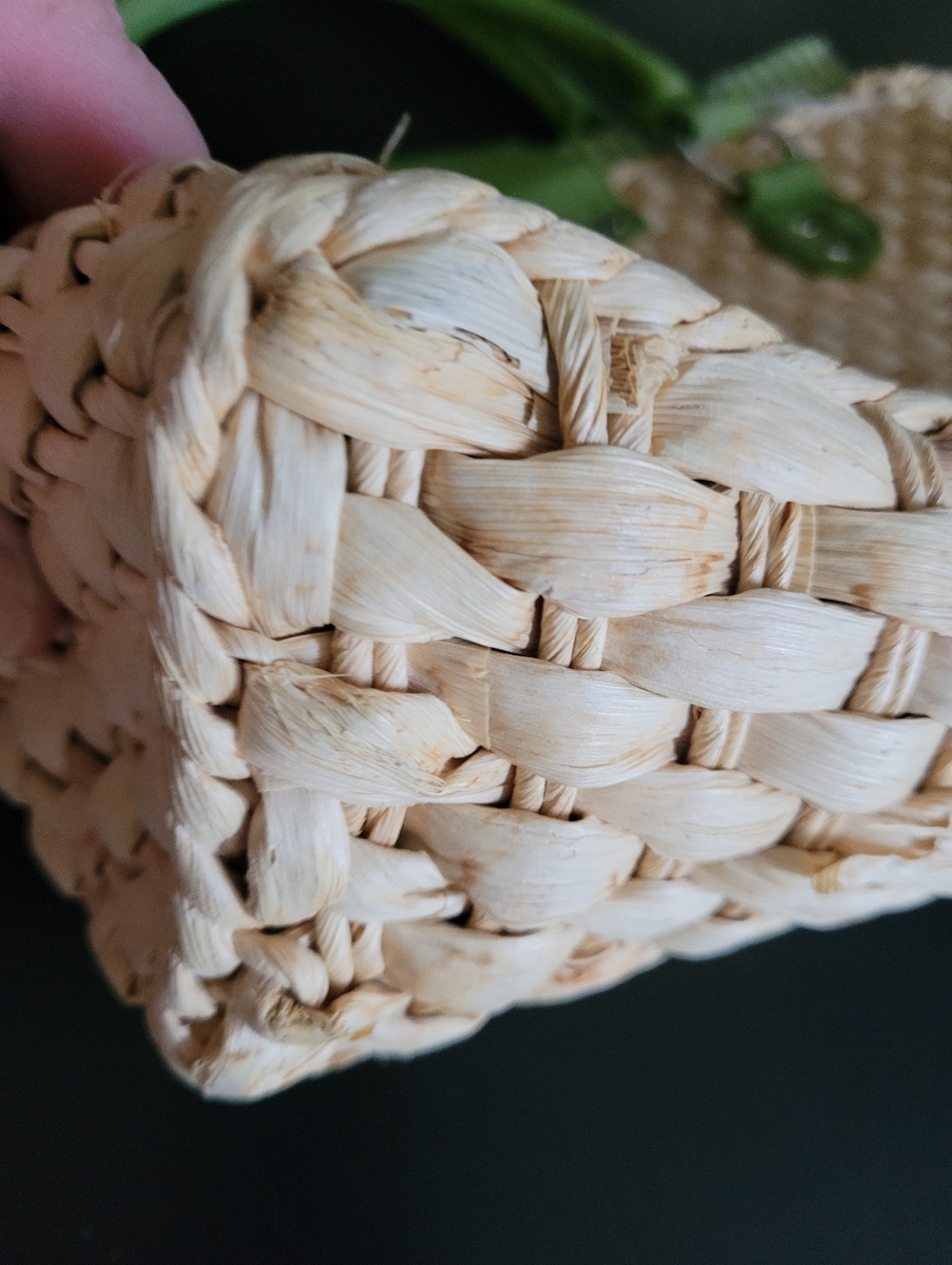 Green Trim Woven Straw Tote Bag - Picture 4 of 14